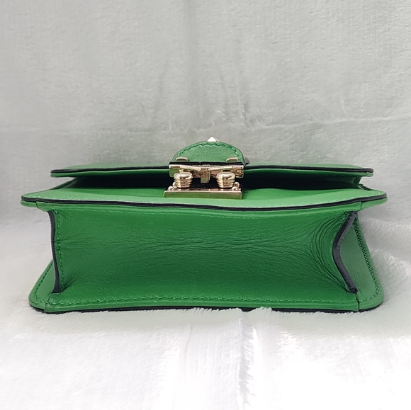 Valentino Garavani Studded Leather Chain Handbag Mini - Picture 4 of 12